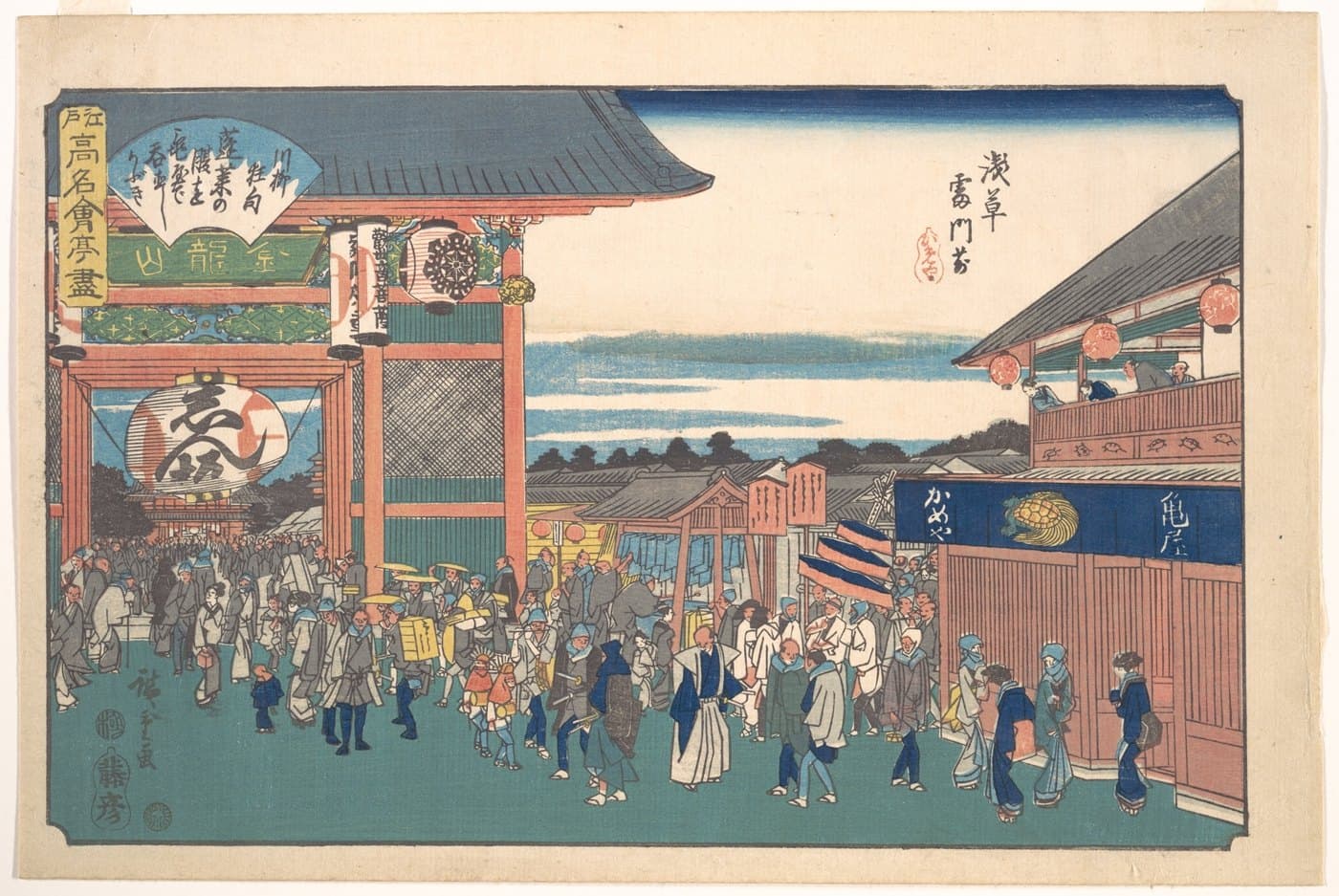 Crowds in front of the Kaminarimon gate in Asakusa. On the right is the front of the Kameya restaurant, where guests look down at the street from a room on the second floor