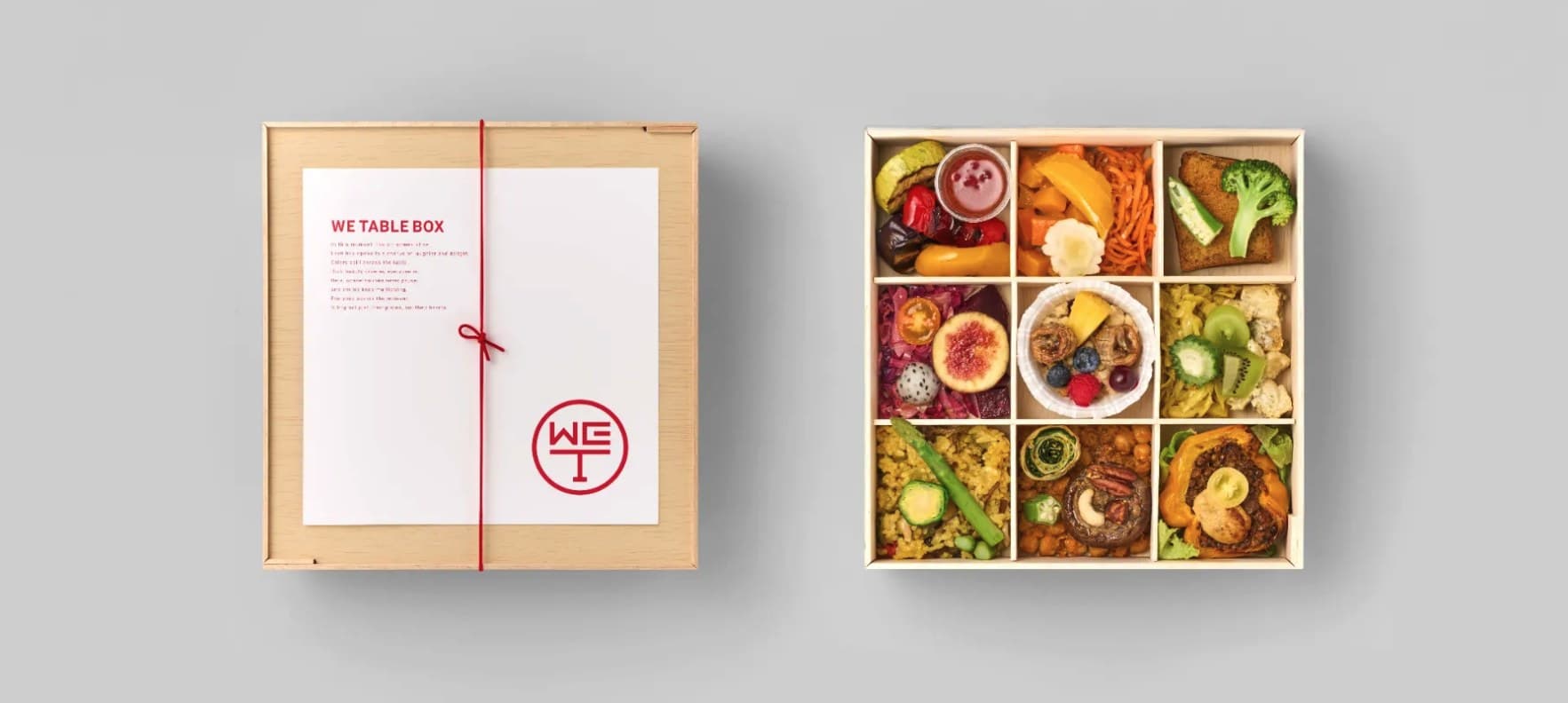 WE TABLE BOXのお弁当。左は赤い紐をかけた木箱のふた、右は9つに仕切られた中身で、焼き野菜、紫キャベツといちじく、ナッツをのせたきのこ、ベリーのデザートなどが並ぶ
